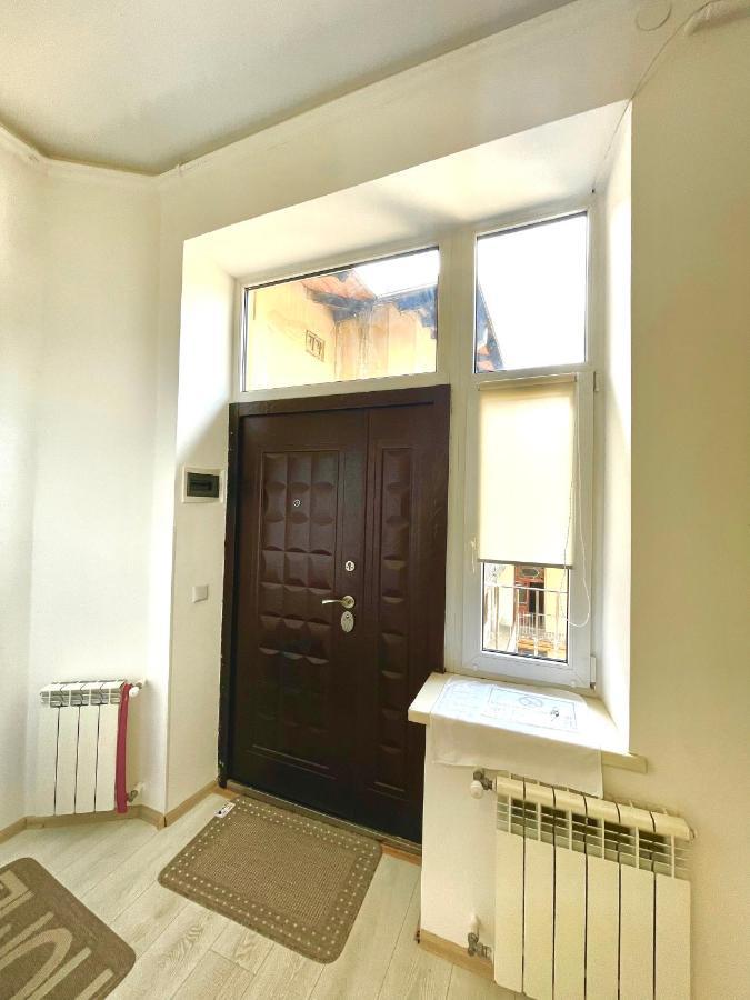 Vintage Apartment Kotlyarska10 Lviv Kültér fotó